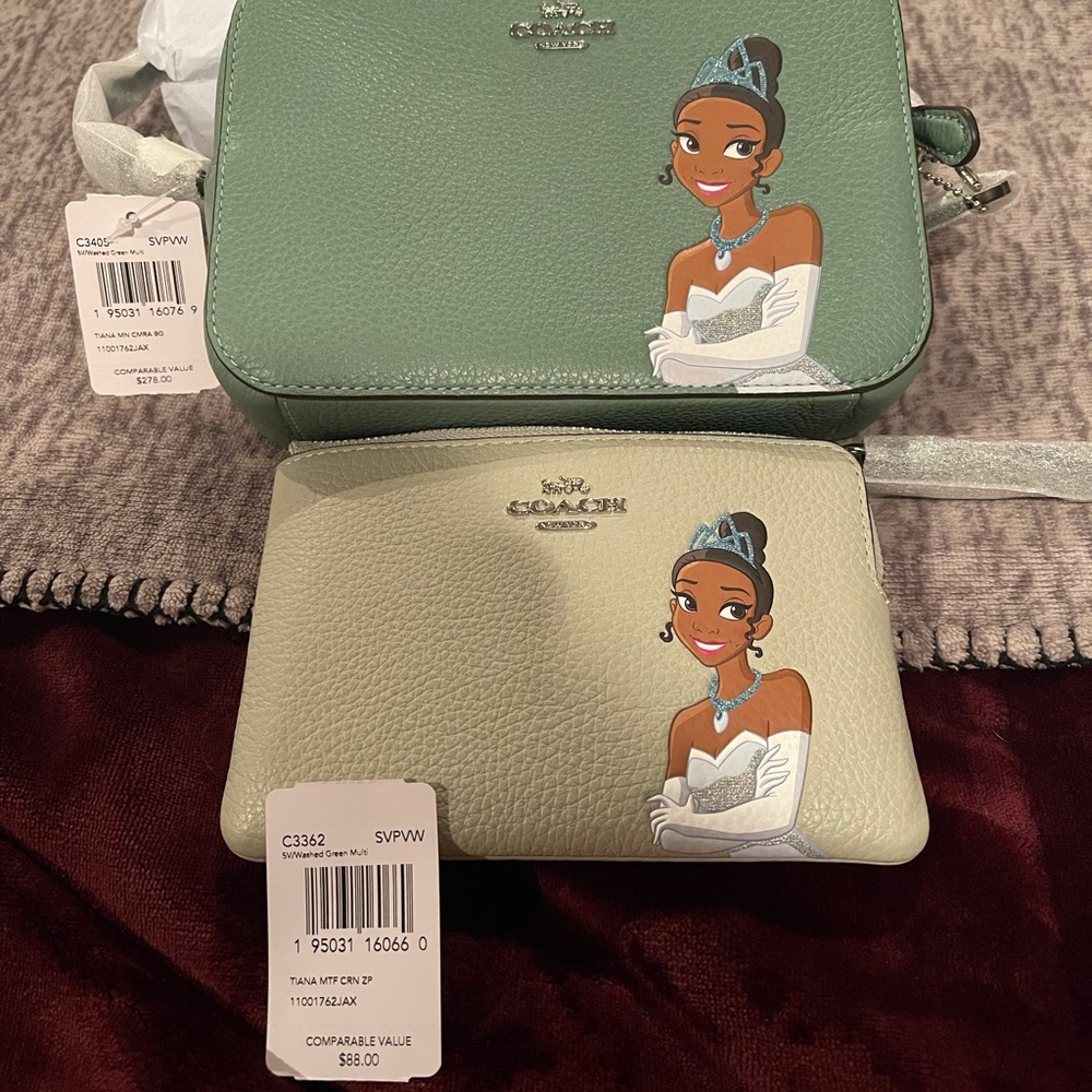 Matching Disney Coach set
